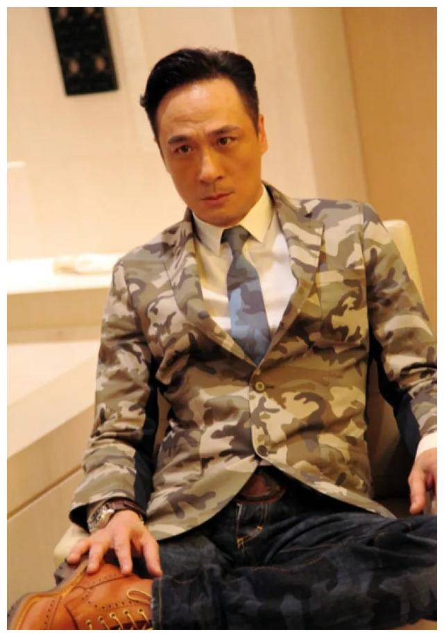 吴镇宇身后的隐秘秘密,令人大跌眼镜,传闻说……_演艺