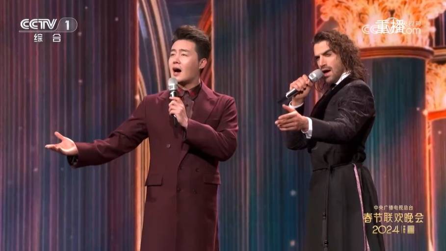 张英席:刚下了央视春晚,正月初七和初八连续2天在成都街头义演_成华区