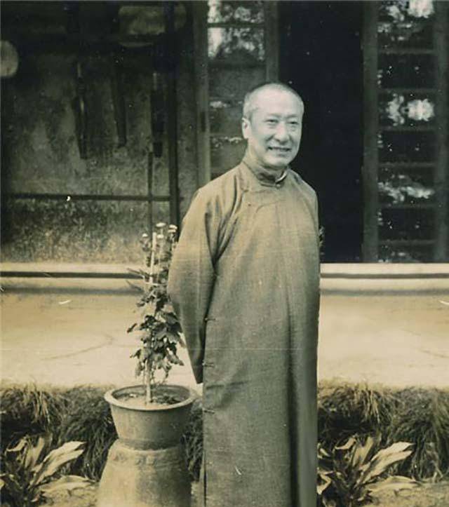 浅析李劼人事业的坚守与矛盾——从有关李劼人的一首诗谈起_官场_法国