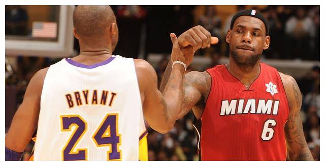 詹姆斯与科比交手22次!老詹场均28 7,科比成绩如何?_湖人_骑士_时期