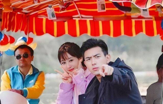 李现29岁生日,杨紫踩点为李现送祝福,梦回曾经的"童颜夫妇"_电视剧