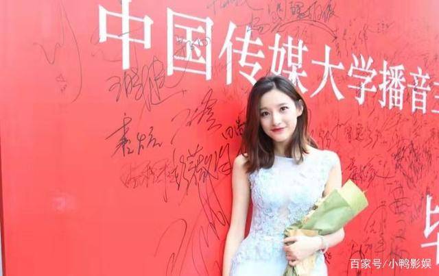 力压董卿和李红,美得像"天仙"一样_马凡舒_时候_因为