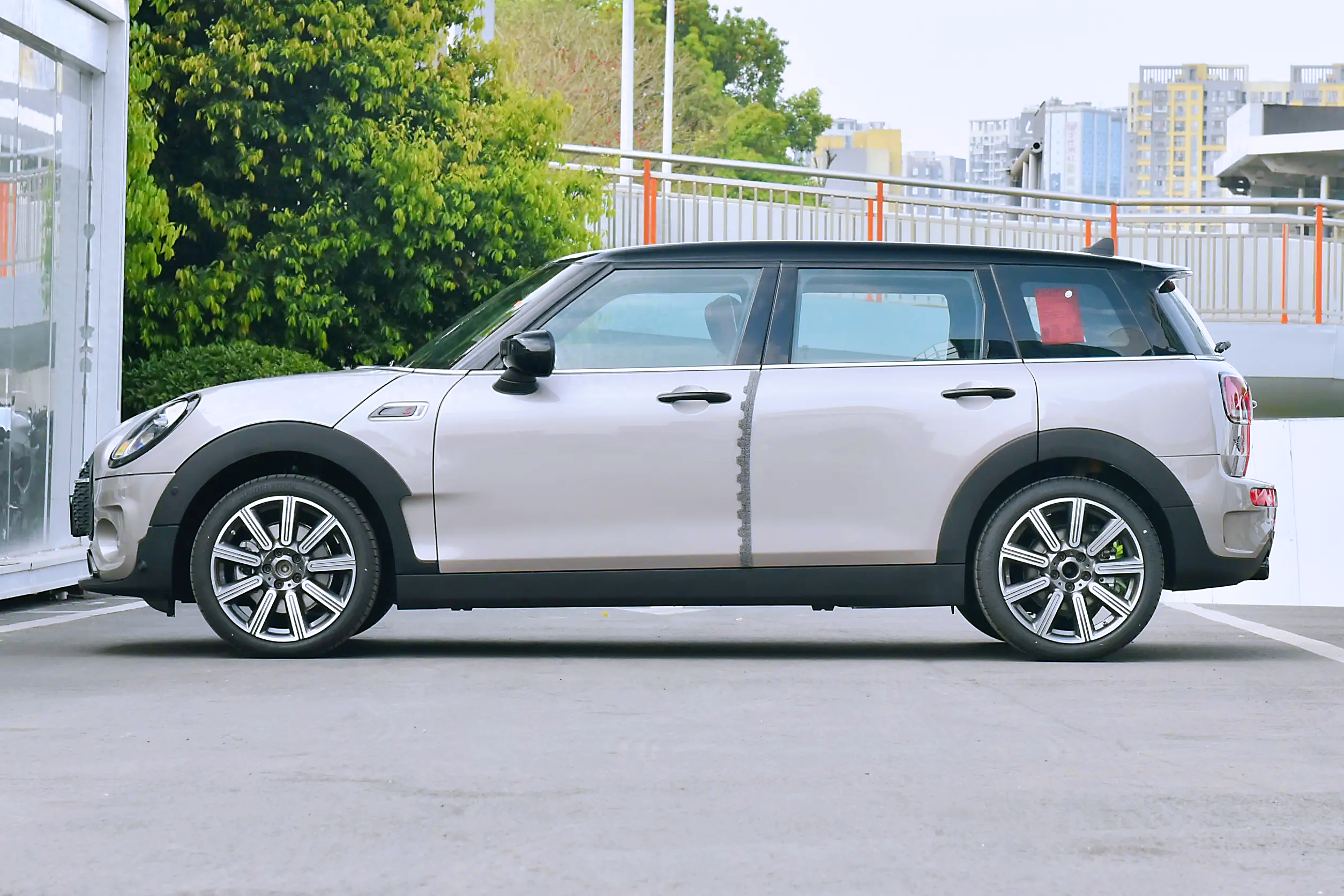 女生开小型车,suv排行榜网油耗6.8l_搜狐汽车_搜狐网