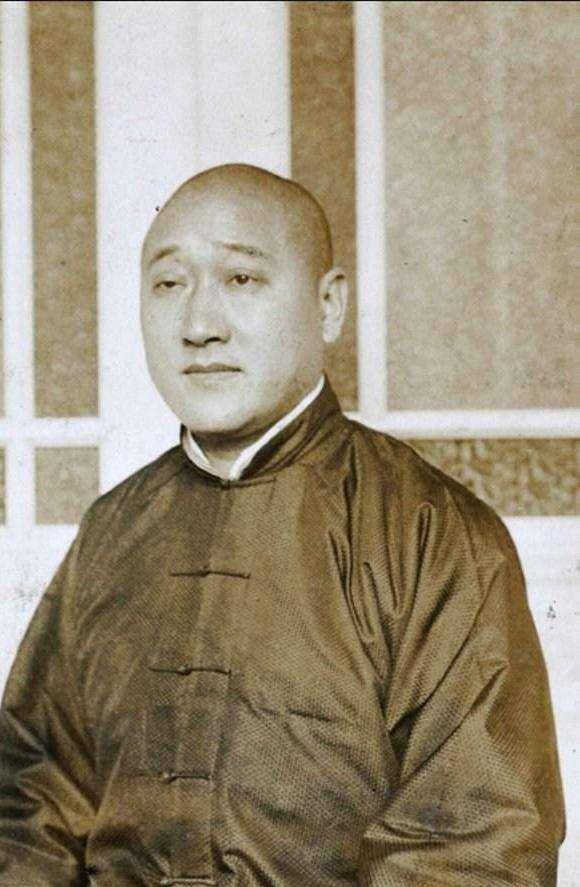 恢复传统回鹘蒙古文的蒙古到底有何野心?_清朝_沙俄_文字