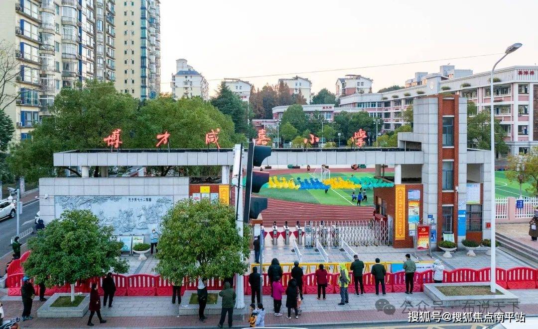 靠近博才咸嘉银杉小学,长郡滨江中学,博才西江小学,师大附属滨江学校