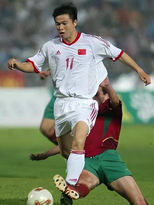 本田圭佑:80年代至今,论技术,让日韩球员钦佩的我们球员仅1人_张效瑞