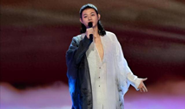 伤敌一千,自损八百,陈露用9年青春,"毁了"霍尊一生_感情_离开_朋友