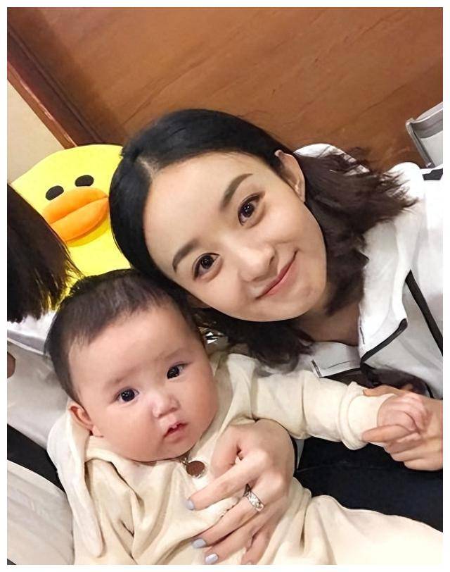 杨颖与赵丽颖的整容传言:换头可信?不如看真相!_实力_孩子_女明星