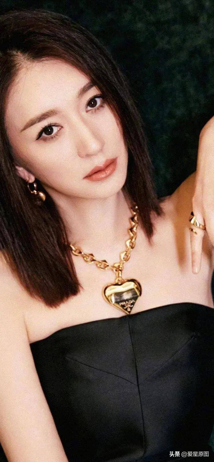 微笑天使-李小冉全图写真合集_角色_万物_生灵