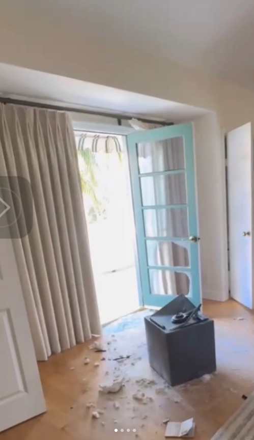 "明玉格格"刘雨欣自曝美国豪宅被盗损失数千万,曾是亚姐冠军如今扎根