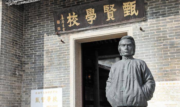 中国首位留学生容闳,一生都在为强大祖国努力,为方便加入美国籍_清