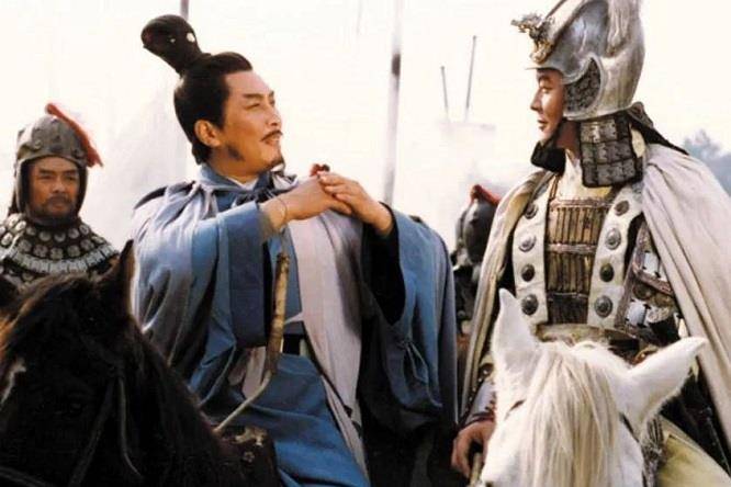 "既生瑜何生亮"耳熟能详,其实还有后半句,诸葛亮听后啜泣不已_周瑜