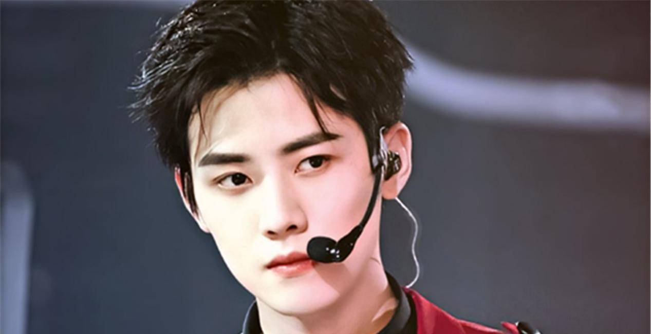 图其实在参加《创造营》之前任豪就在公司组过男团出过道,但是可能