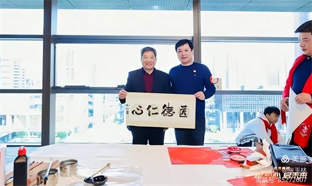 领异标新二月花 ----孔令义将军新行楷体书法_文化_传统_创作