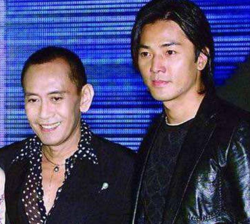 他是张国荣很欣赏的人,曾大说郑伊健,临终前还让成龙离开去_罗文_时候