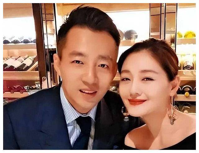 汪小菲曝大瓜,大s限五日内拿400万,否则别见孩子们了._质疑_婚姻_事件