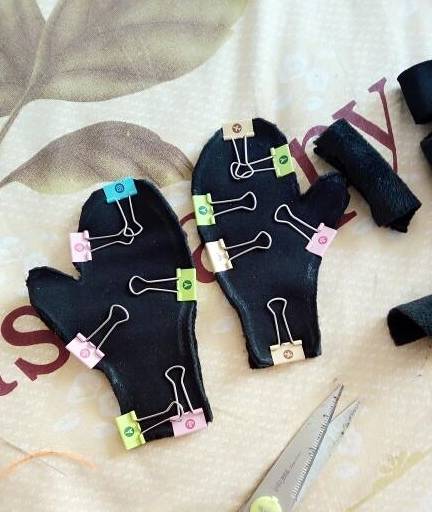 剪两刀缝一缝,变出新花样省钱实用_小孩_装饰物_手套