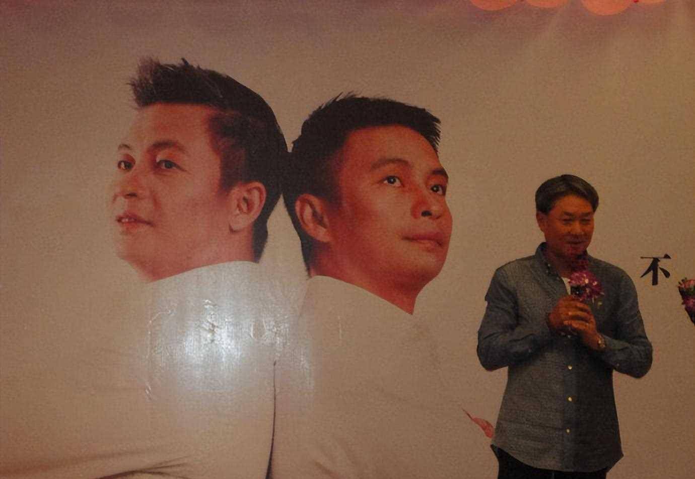 体操兄弟李小双李大双,两人头发都已花白,结婚多年都没有孩子_生活