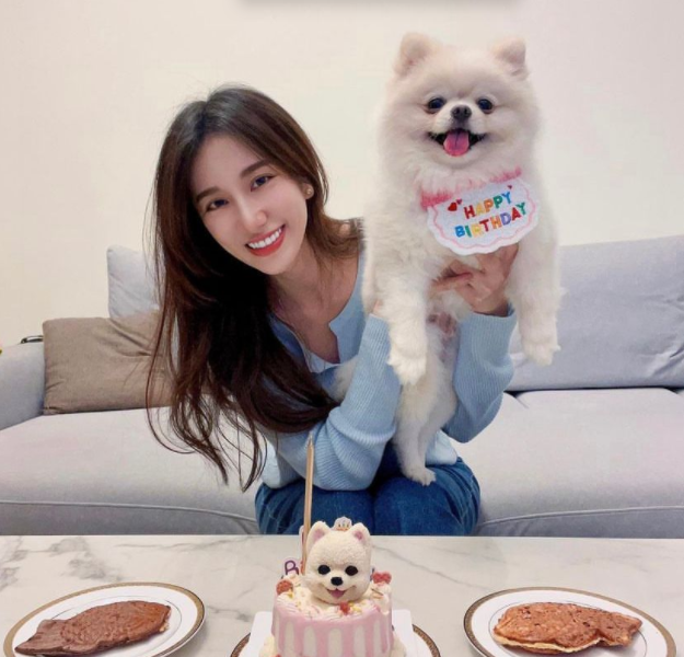 怀孕6个月还带老公去看疯马秀,这位女星,是真的不怕丈夫出轨?