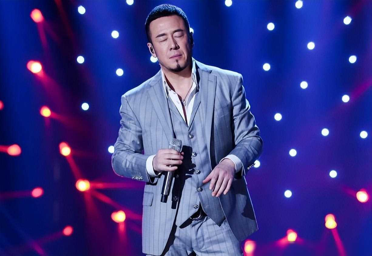 趋炎附势,过河拆桥,拎不清的"伪大师"杨坤,终将玩火自焚_音乐_挑战