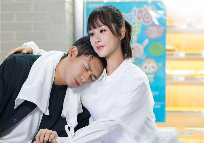 杨紫李现神仙友谊令人羡慕,期待新作品上映._电视剧_电影_角色