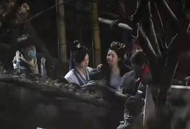 杨洋赵露思新剧造型劝退观众,女主发福严重,毫无cp感_照片_身材_合作