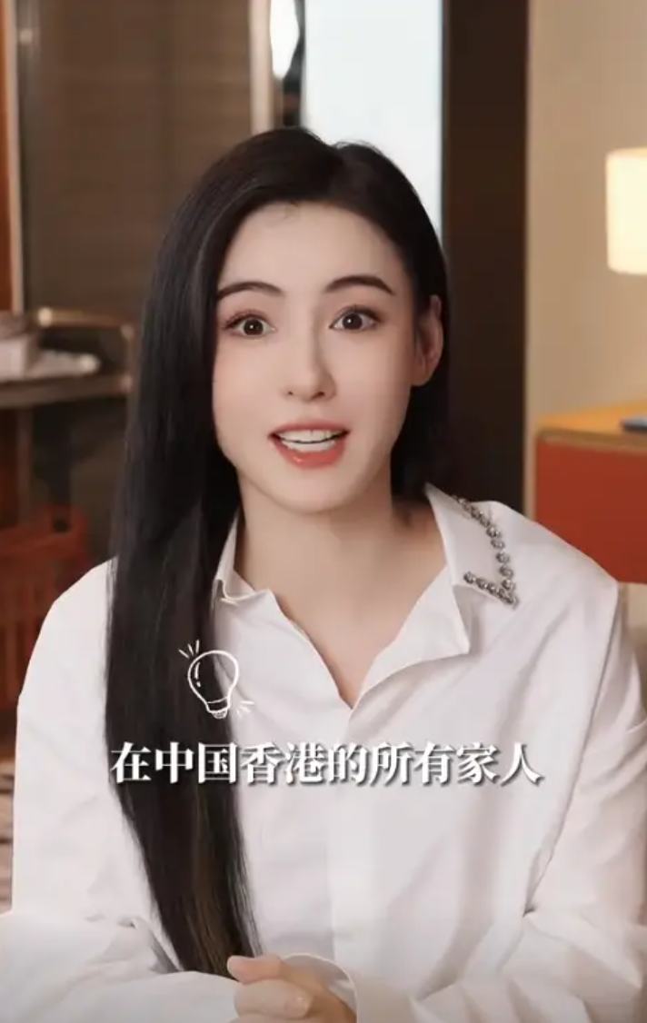 张柏芝腹部隆起疑怀孕,港媒传出与公公的绯闻,四胎生父竟是谁?