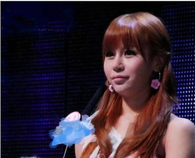 她在"非诚勿扰"上站五年,爆灯无数却不牵手,最终被孟非赶下台_马诺