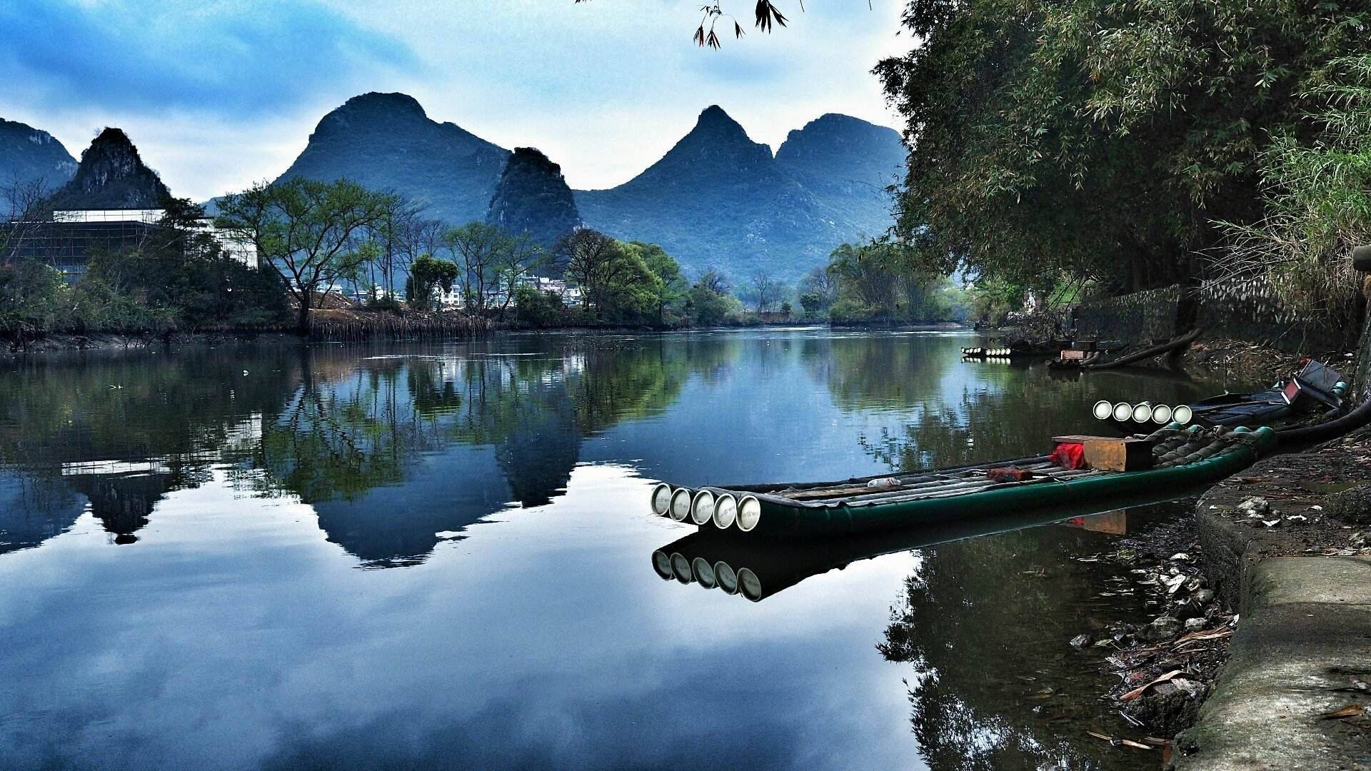 电脑桌面主题山水图片