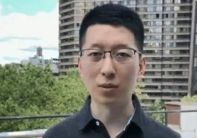 10年前衡水班长高喊"多拿一分,干掉千人",今带外交部长回母校_李松