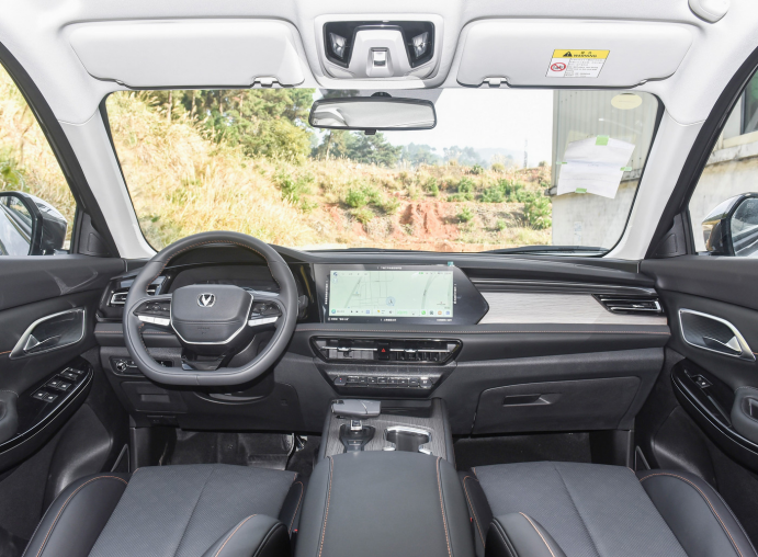 5t 四轮独悬,家用大空间suv,5/7座可选,最低仅7.39万_搜狐汽车_搜狐网