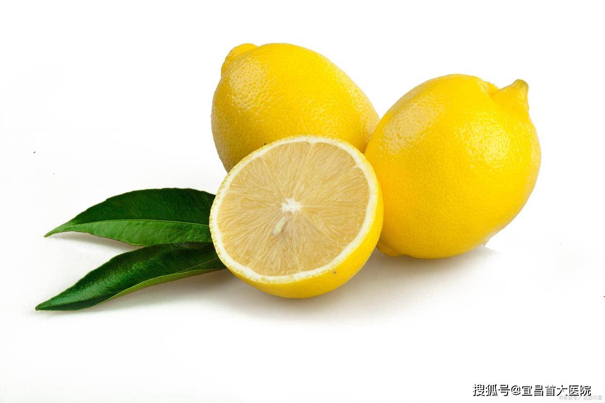 宜昌首大医院的专家指出,柠檬和西柚这两种碱性水果,对于清除血栓斑块