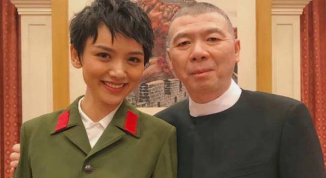 妻子徐帆还曾表示,希望冯小刚能珍惜自己的身体,有空常陪陪孩子,毕竟