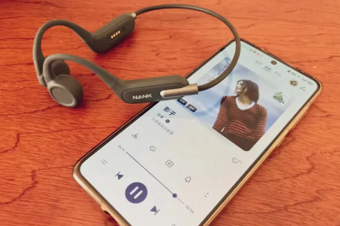 「不交智商税」2024三款游泳耳机测评,南卡、韶音、墨觉谁是王者？