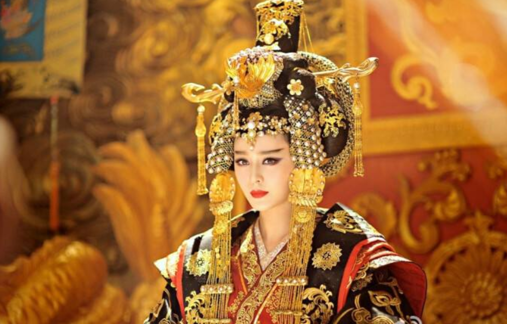 武则天在位15年,82岁把江山还给李唐后失去权力,为何无人敢动_唐高宗