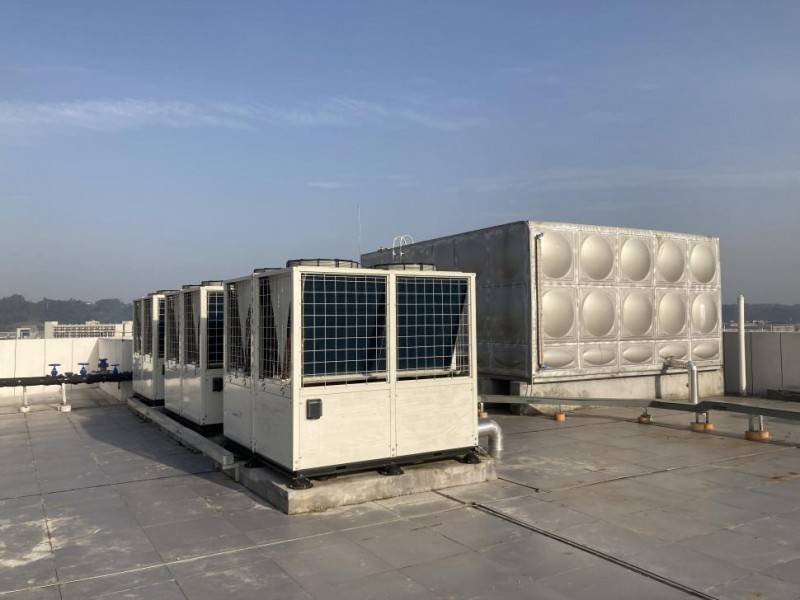 泳池恒温就选威浪仕空气源热泵,节能环保降低恒温泳池加热成本_保护