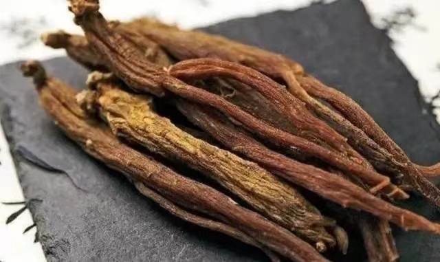 丹参都有什么营养价值?_降低_血压_的作用