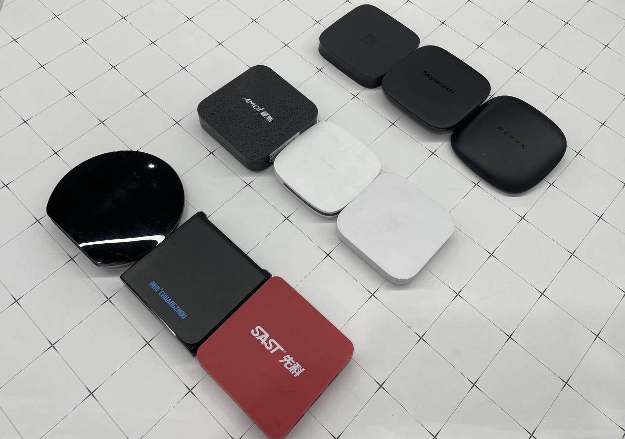 第一位:泰捷webox we40s网络机顶盒优势:内存升级,超强性能泰捷这个