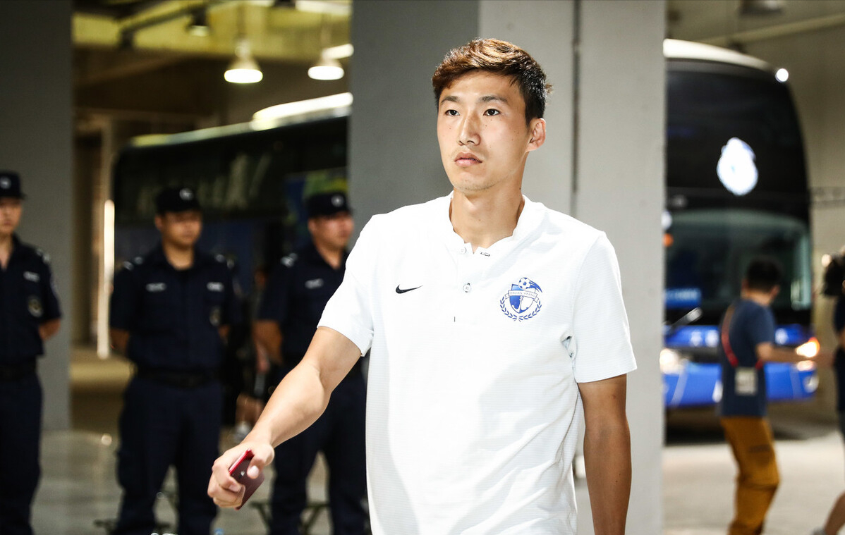 欢迎回家,大连籍球员晋鹏翔加盟大连英博队!_赛季_阿尔_效力