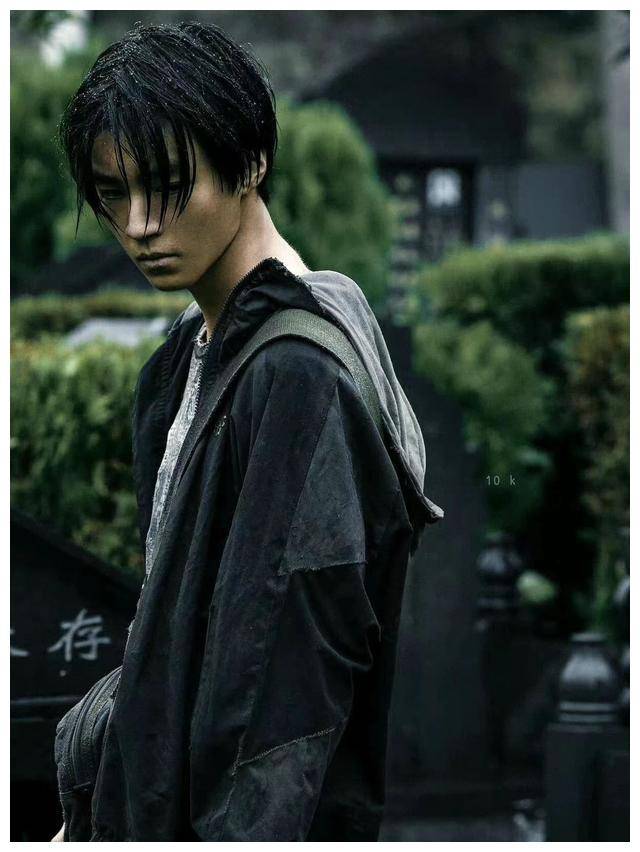 孟超_黑暗_生命