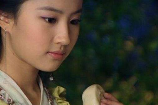 赵丽颖满足,杨紫猴急,最后一位狼吞虎咽_郑爽_阿苏_刘亦菲