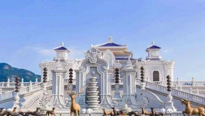 84岁老头,自掏腰包300亿重建圆明园,如今怎么样了?_徐文荣_历史_横店