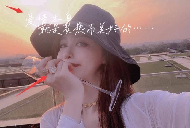 刘翔前妻葛天晒玫瑰花和钻戒,疑暗示新恋情,却被网友嘲:你是二手货
