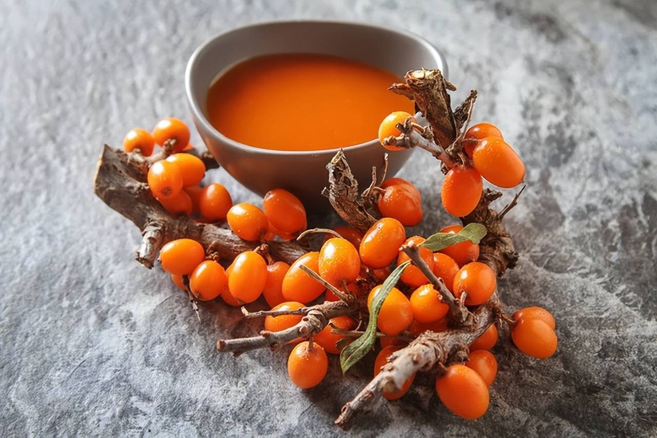 这个水果是"化痰高手"!维c含量吊打猕猴桃 而且还能健脾养胃!_沙棘_问