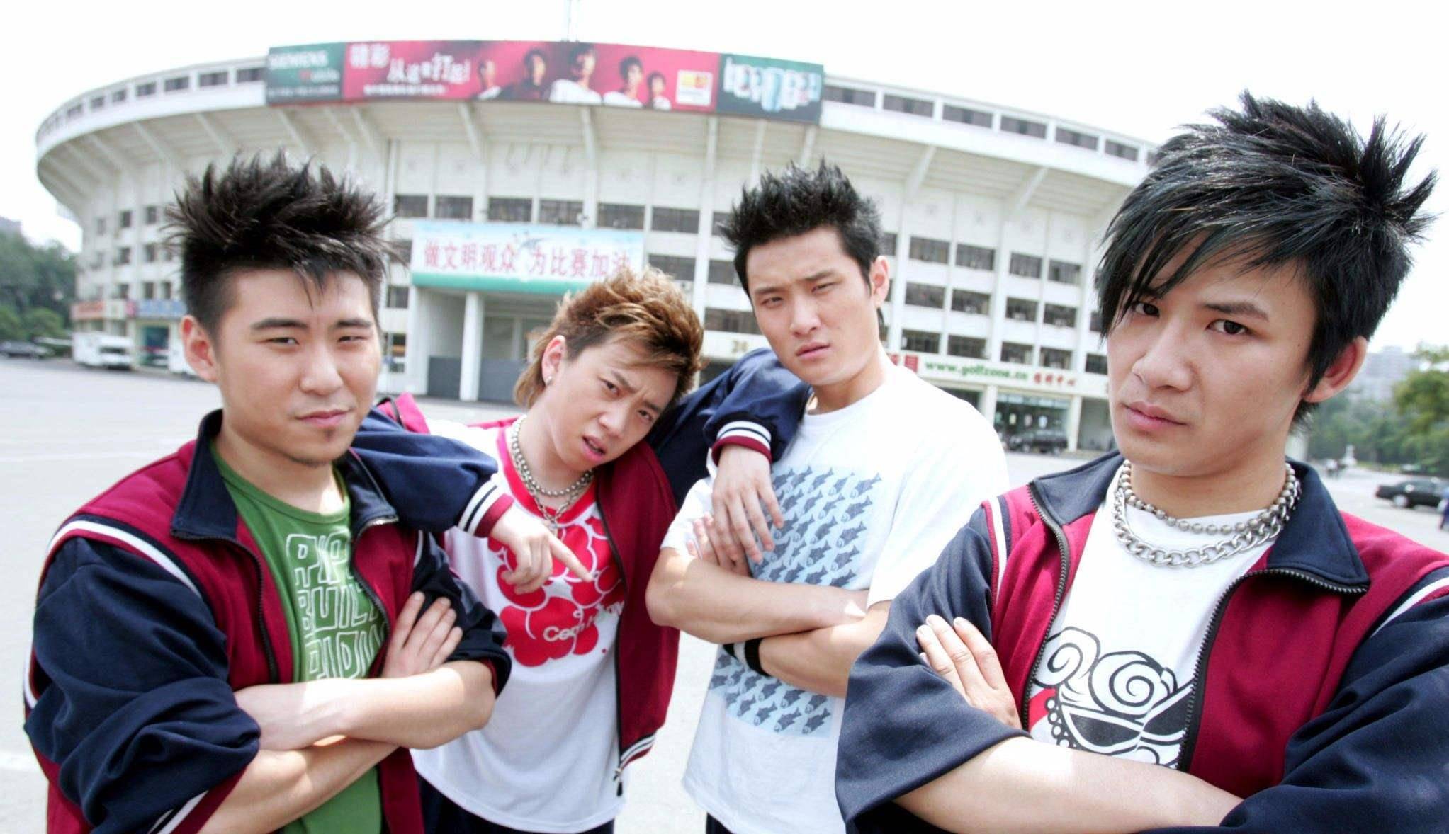 人称"人间清醒段子手"-大老师,他与经纪人婚后,至今未生育_大张伟