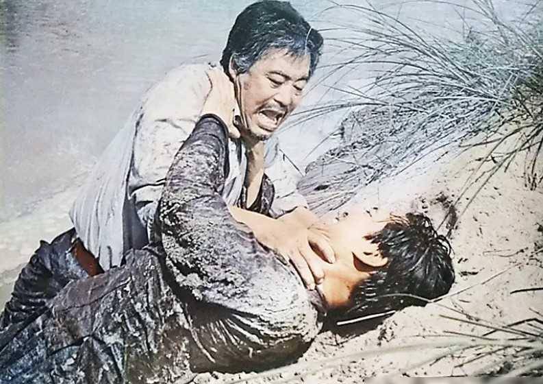 揭秘《戴手铐的旅客》幕后故事 印质明拒演男一号 于洋坚决不用_影片