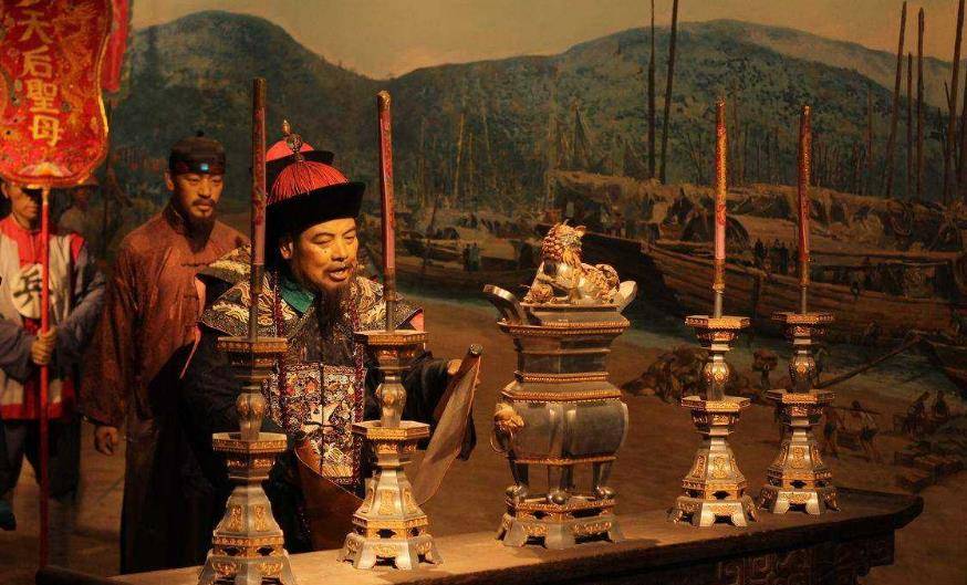 胡雪岩开钱庄的秘诀:开16个账户存20两银子,瑞士银行