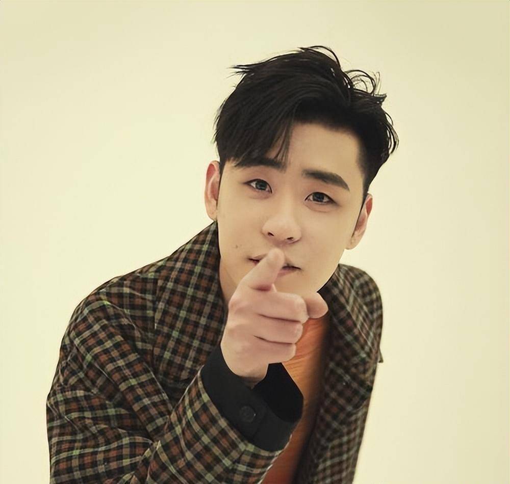 这一次郭德纲也"救"不了,32岁的张云雷_王惠_相声_因为