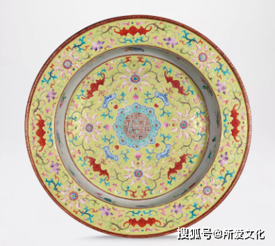 清三代粉彩瓷器真品特征和鉴定方法_乾隆_工艺_纹饰