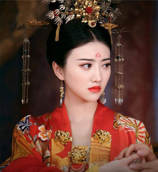 26岁失踪,被四位皇帝寻找46年,"失踪皇后"沈珍珠的一生有多难_李豫